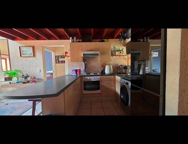 1 BEDROOM PROPERTY TO RENT IN DOUGLASDALE